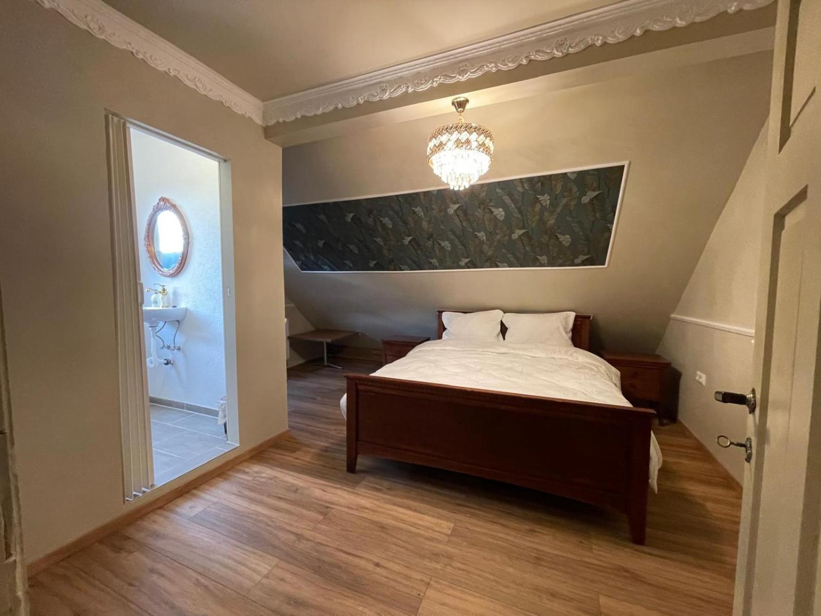 Boutique Hotel Am Bahndamm Neuhaus am Rennweg Kültér fotó